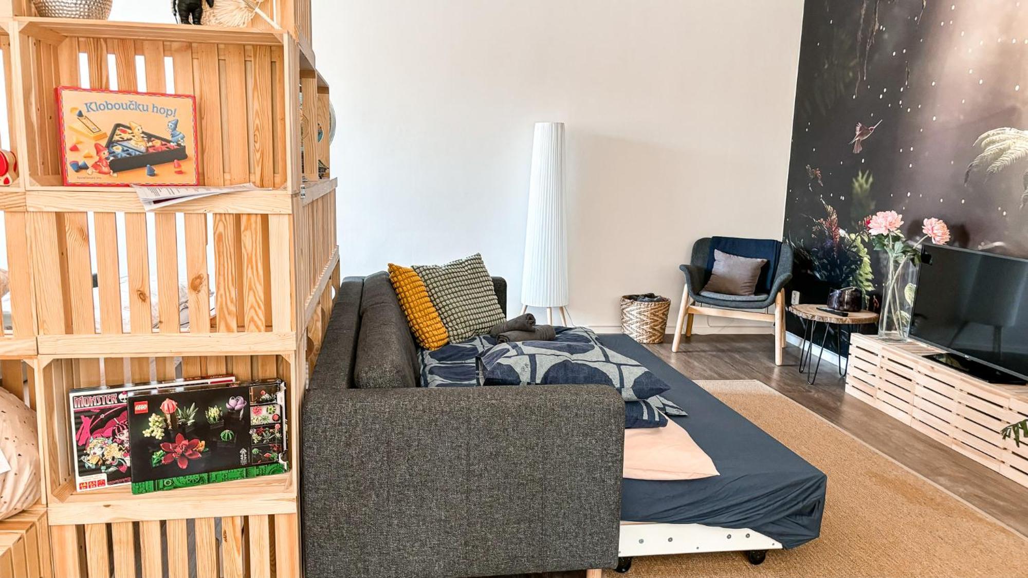 Remote Work Friendly Zahradni Apartman U Jezera Stare Splavy Ngoại thất bức ảnh